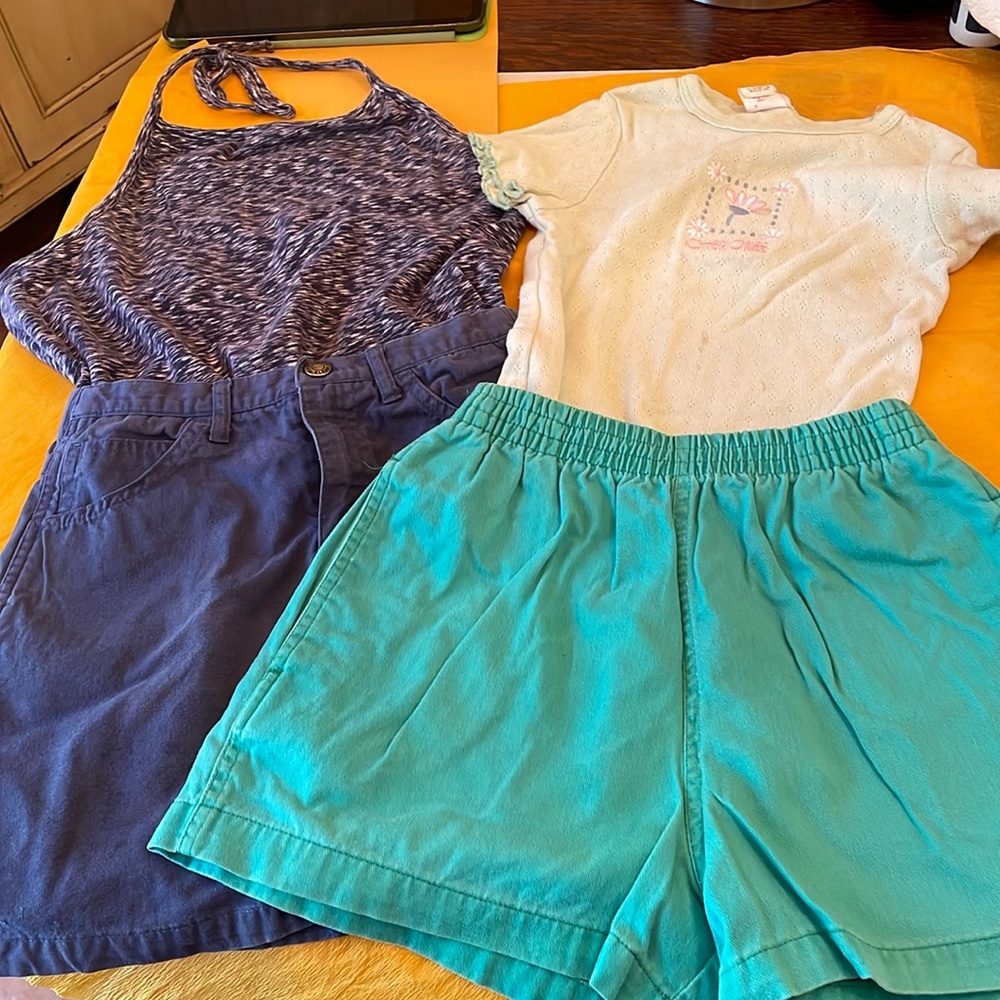 2 outfits for girls